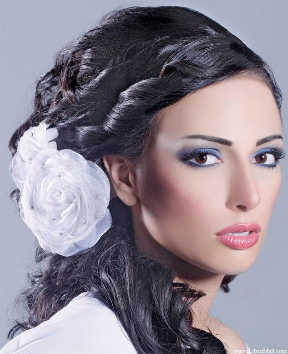 مۆدەی قژی تەسریحەی بەستراو بۆ خانمان